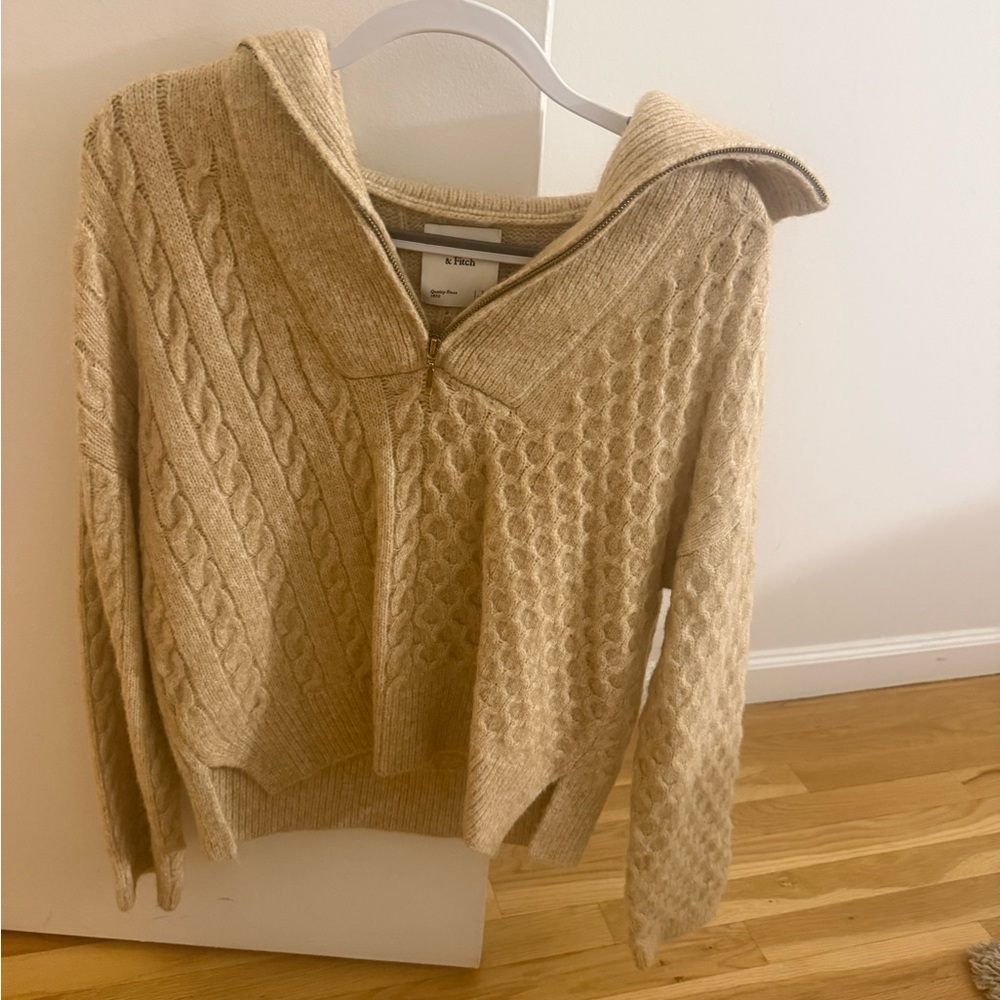 Abercrombie & Fitch Beige Cable Knit Turtleneck Sweater